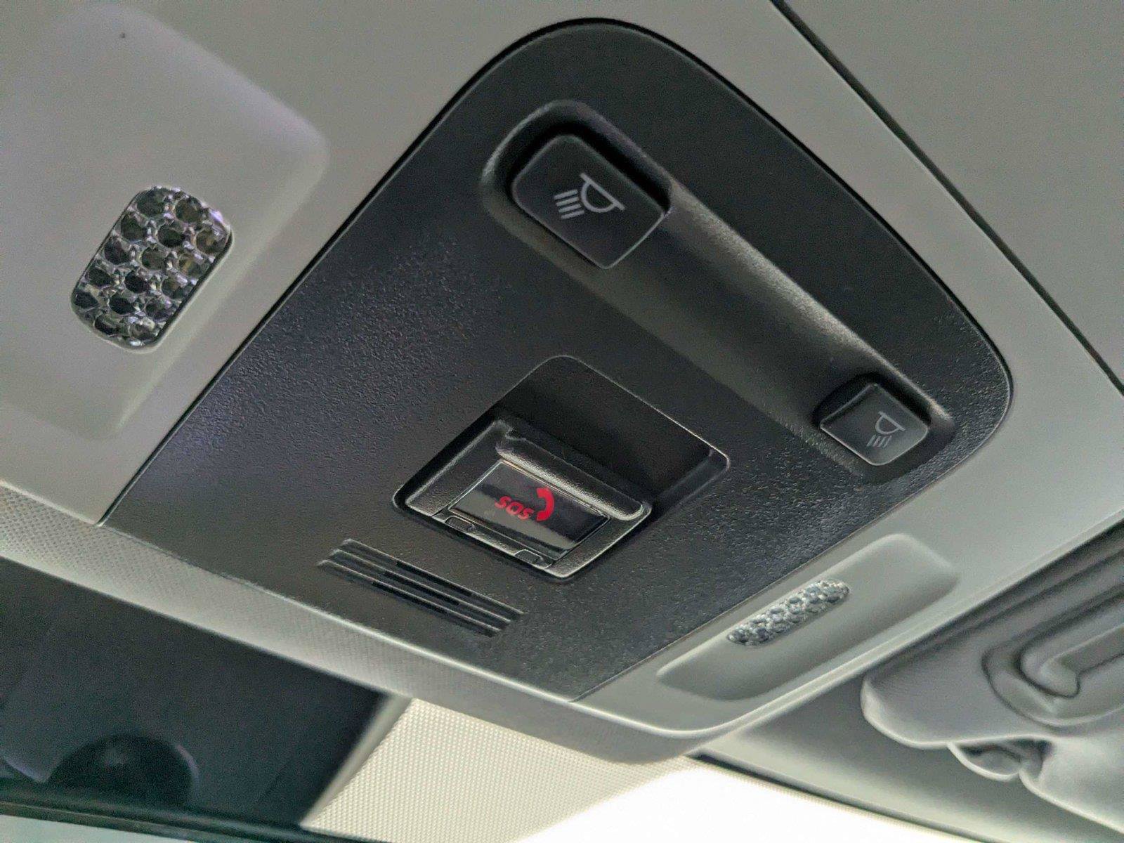 Certified 2024 Toyota Camry SE FWD image 27
