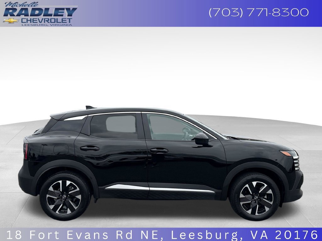 Used 2025 Nissan Kicks SV AWD/4WD image 21
