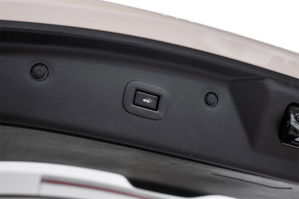 Used 2017 Nissan Armada Platinum w/ Captain Seat Package image 59