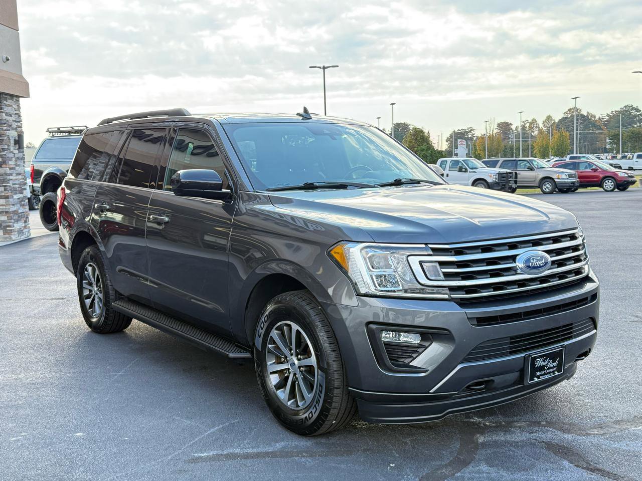 Used 2020 Ford Expedition XL AWD/4WD image 6