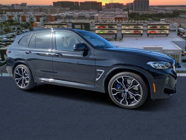 Used 2023 BMW X3 M AWD/4WD video 1