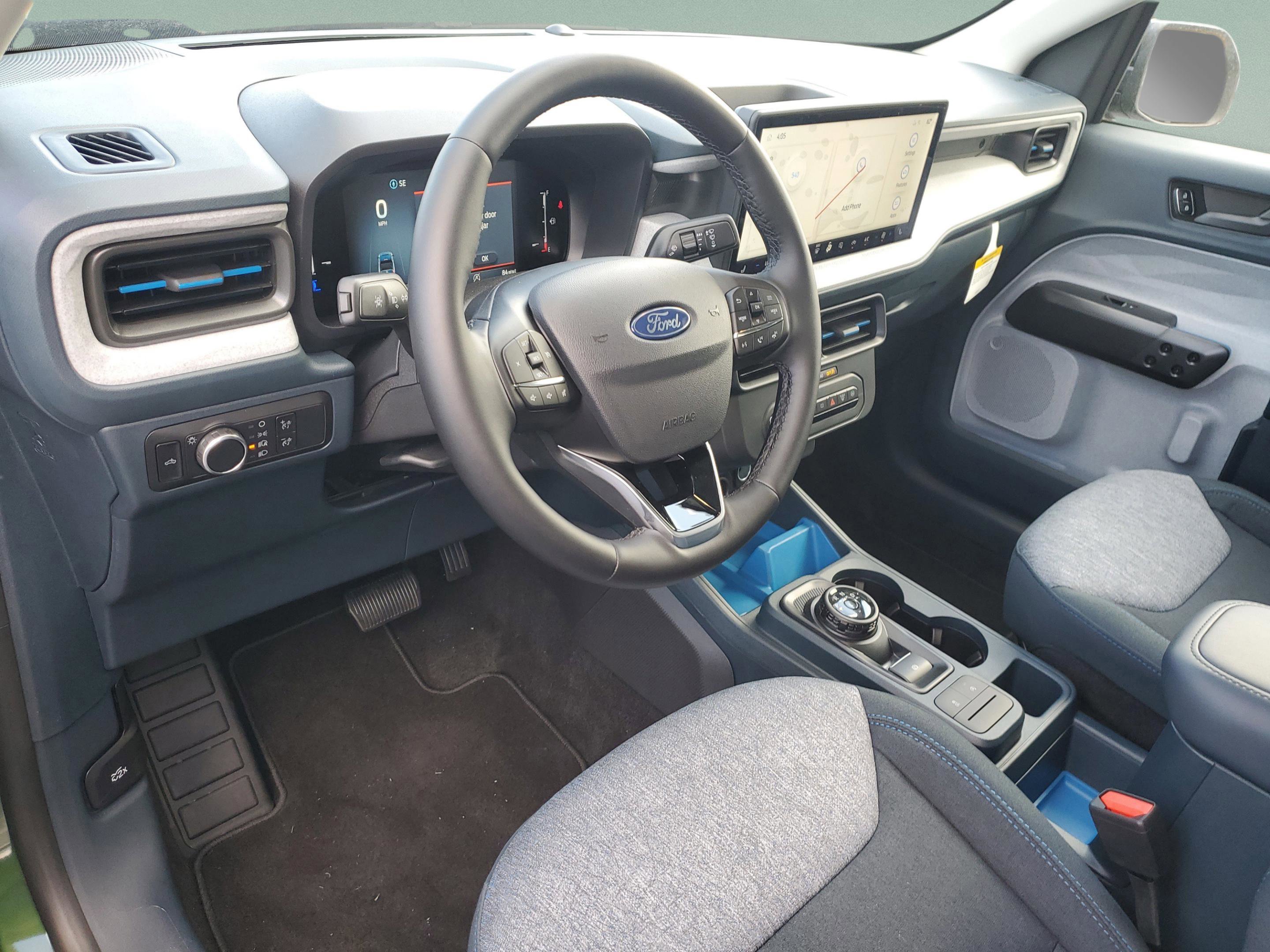 New 2025 Ford Maverick XLT w/ XLT Luxury Package AWD/4WD image 12