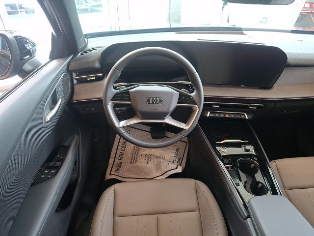 New 2026 Audi Q3 quattro 2.0T AWD/4WD image 7