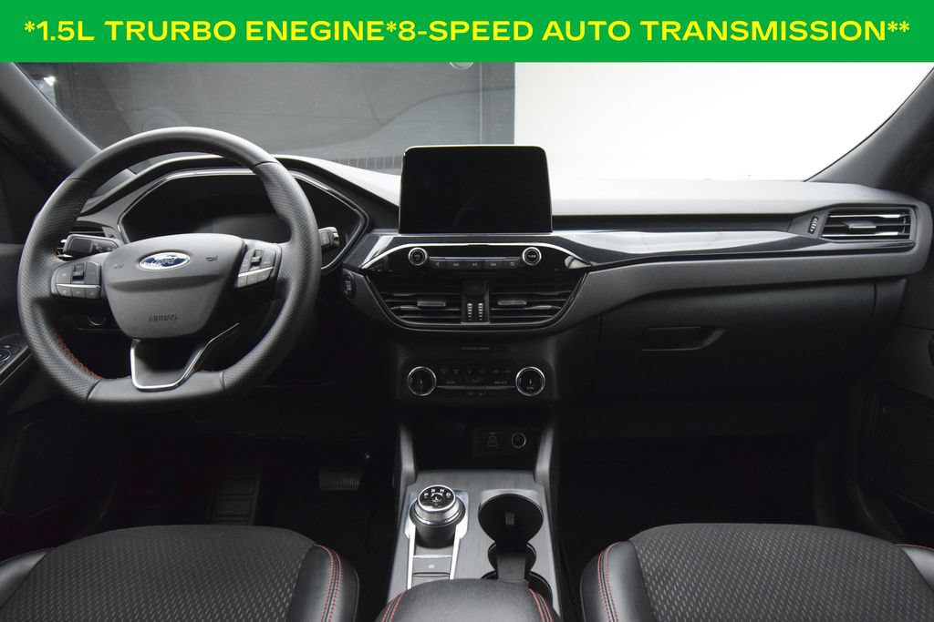Used 2025 Ford Escape ST-Line AWD/4WD image 4