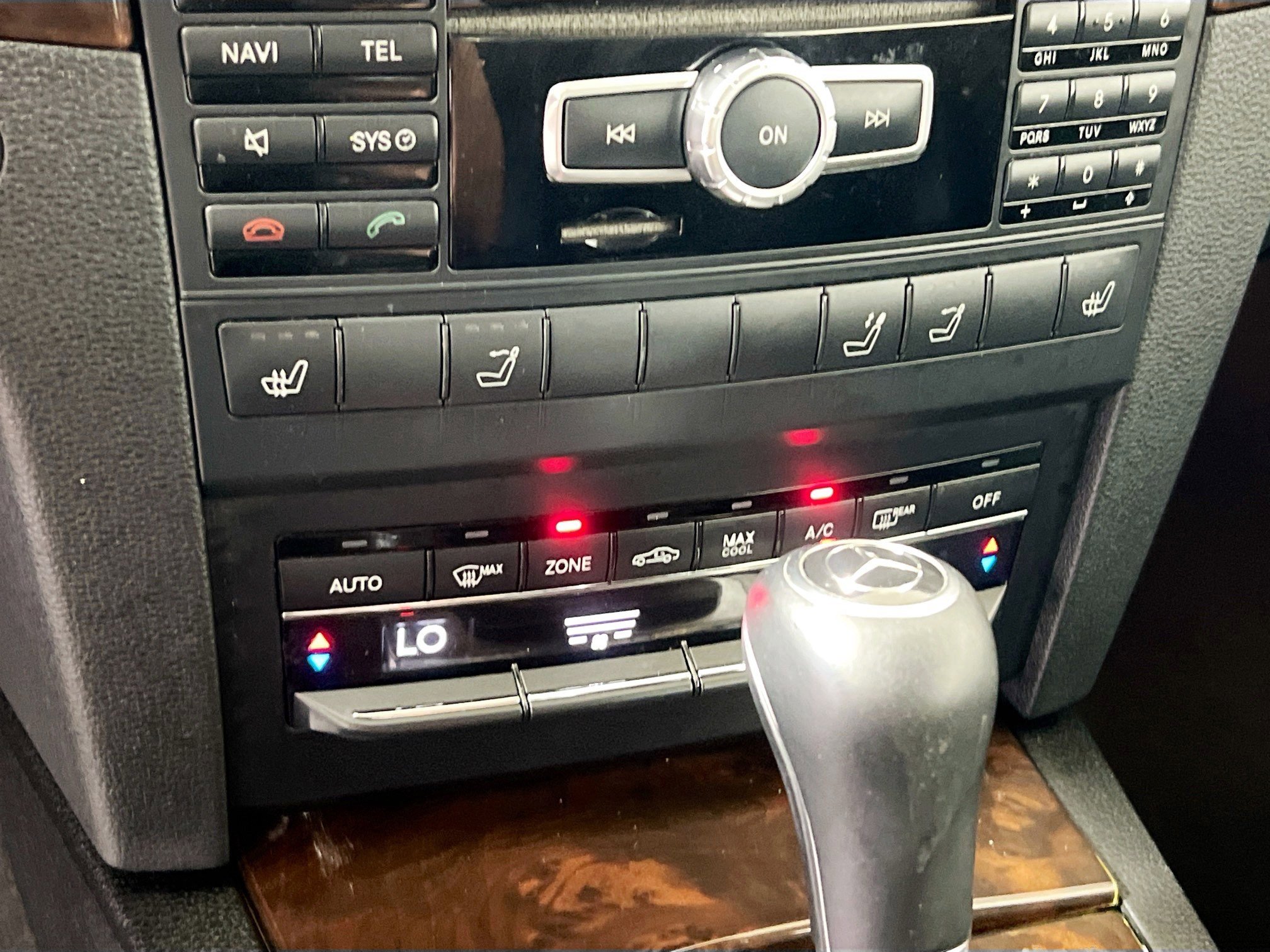 Used 2013 Mercedes-Benz E 350 Cabriolet image 26