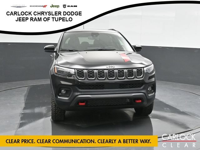 New 2025 Jeep Compass Trailhawk w/ Sun & Sound Group AWD/4WD image 7