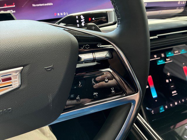 Used 2025 Cadillac Escalade ESV Sport w/ LPO, Floor Liner Package image 24