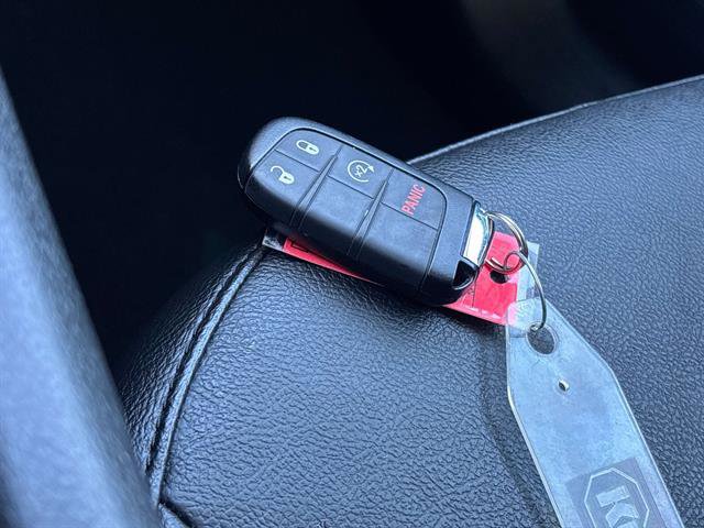 Certified 2022 Jeep Compass Limited image 25