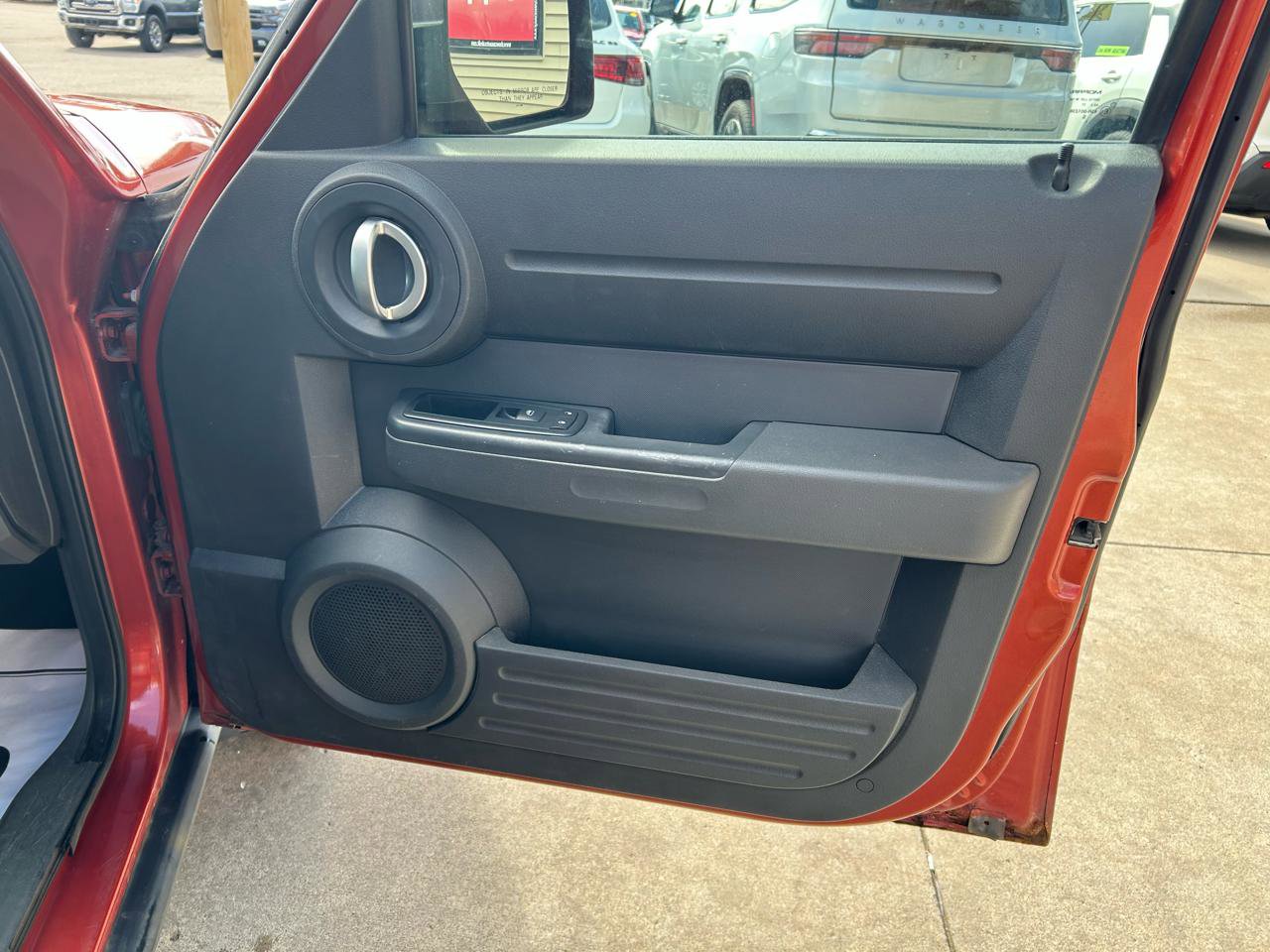 Used 2008 Dodge Nitro SXT w/ Sun & Wheels Group image 16