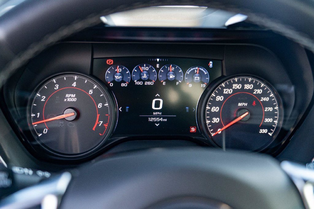 Used 2023 Chevrolet Camaro SS RWD image 18