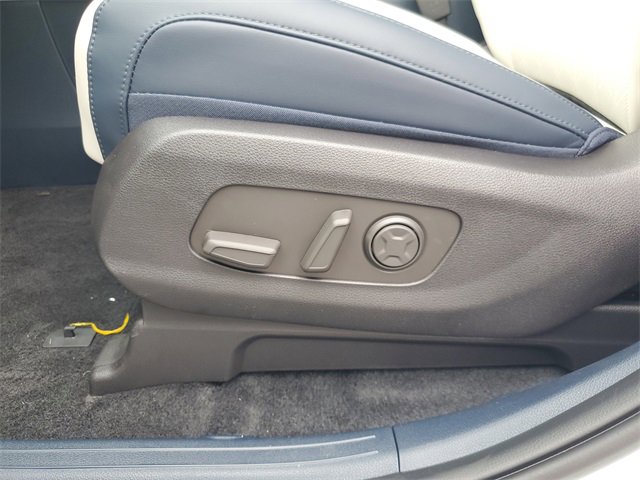 New 2026 Kia Carnival EX image 16