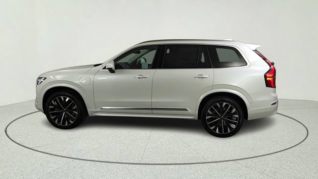 New 2026 Volvo XC90 T8 Plus w/ Protection Package AWD/4WD image 6