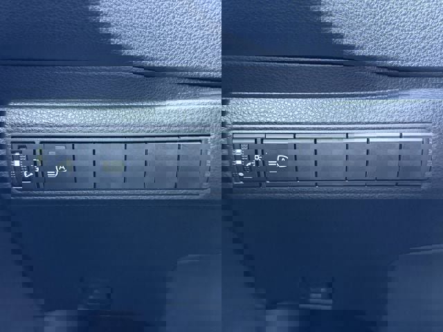 Used 2025 Toyota Corolla XSE image 23