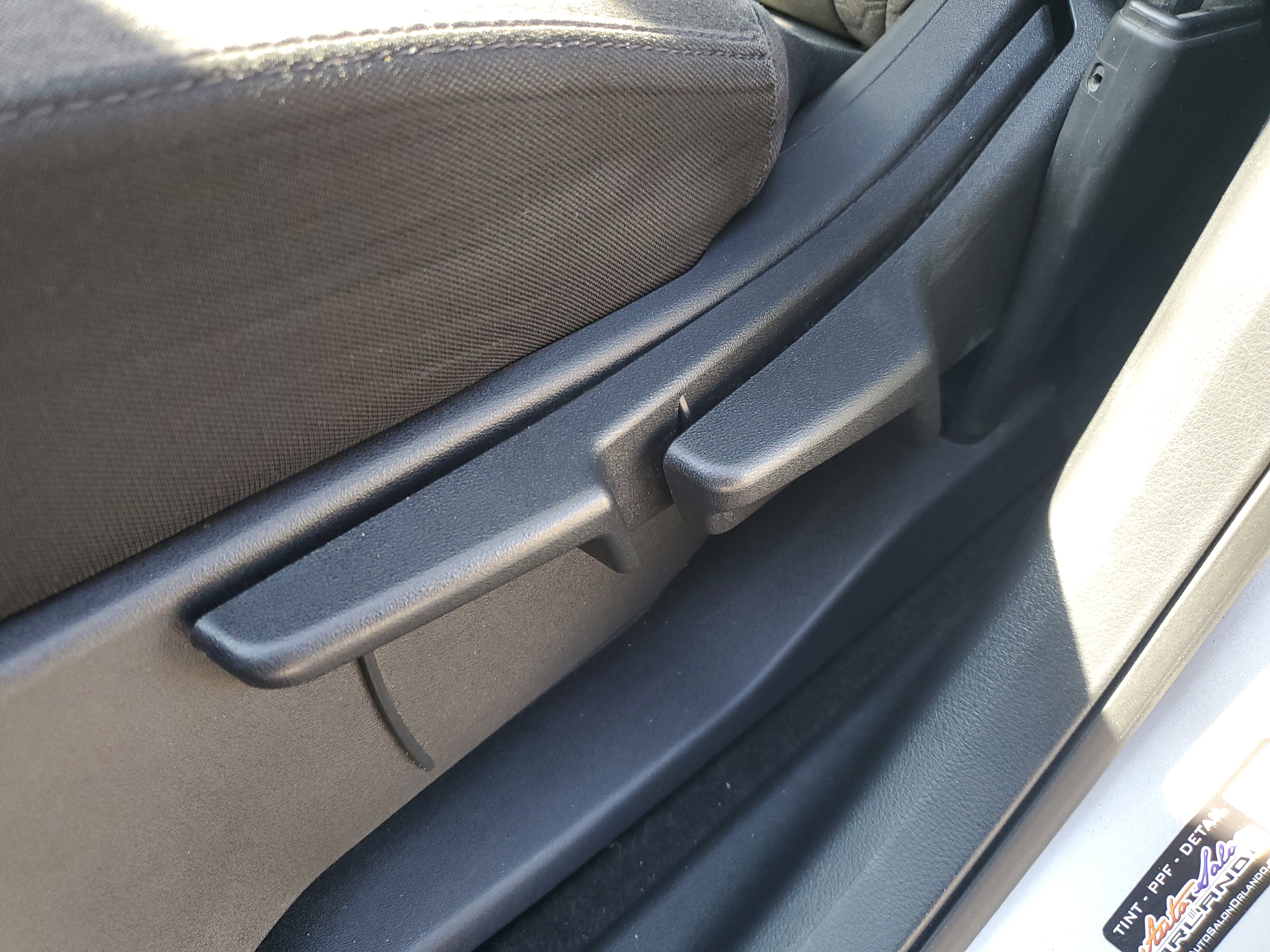 Certified 2023 Nissan Ariya FWD image 10