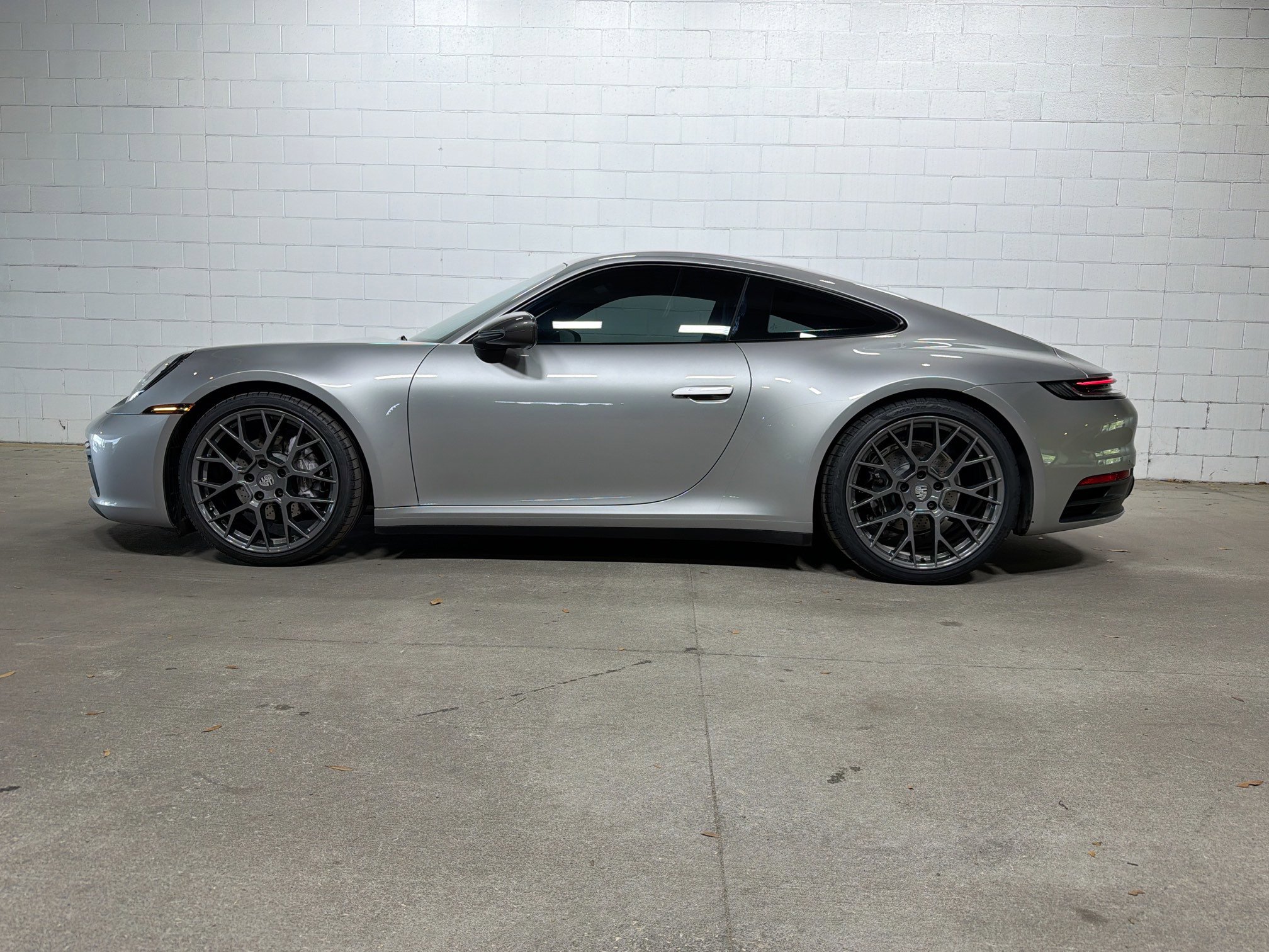 Certified 2024 Porsche 911 Carrera T image 2