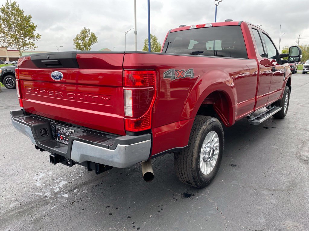 Certified 2022 Ford F350 XLT AWD/4WD image 4