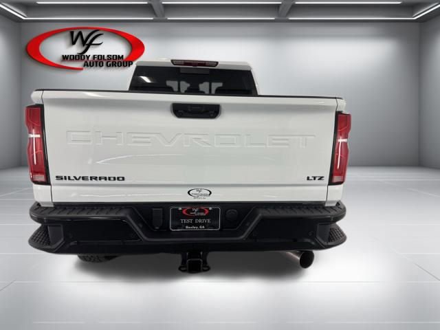 New 2026 Chevrolet Silverado 2500 LTZ w/ LTZ Plus Package AWD/4WD image 6