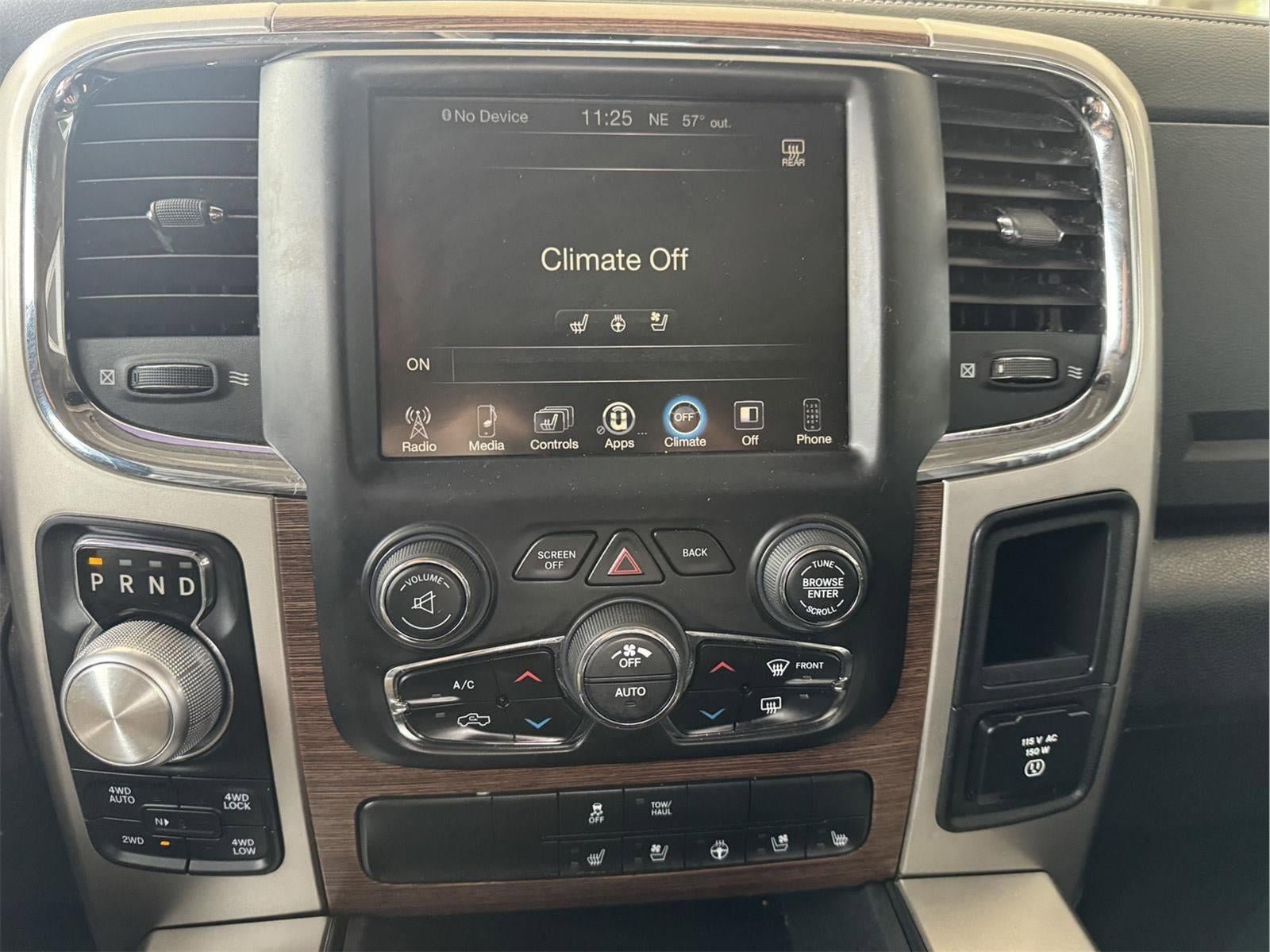 Used 2017 RAM 1500 Laramie w/ Convenience Group AWD/4WD image 18