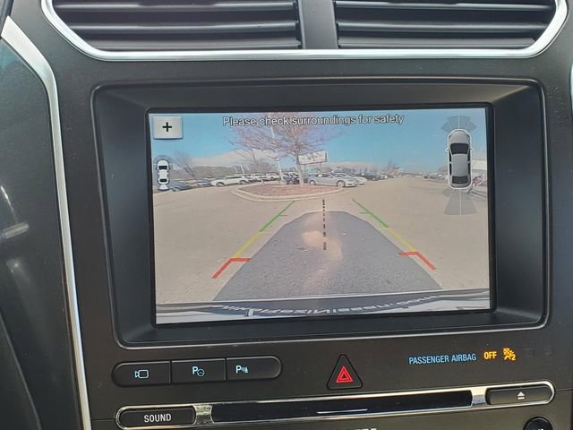 Used 2017 Ford Explorer Platinum image 35