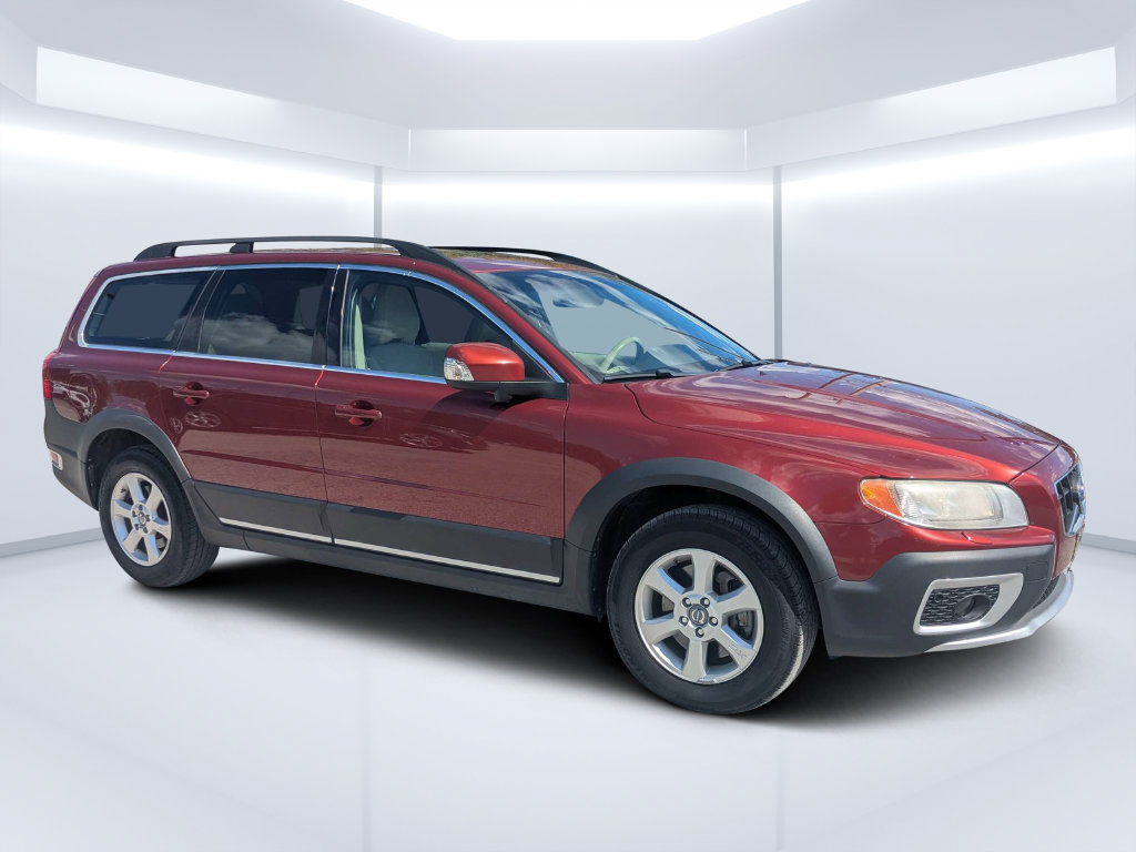 Used 2011 Volvo XC70 3.2 AWD/4WD image 1