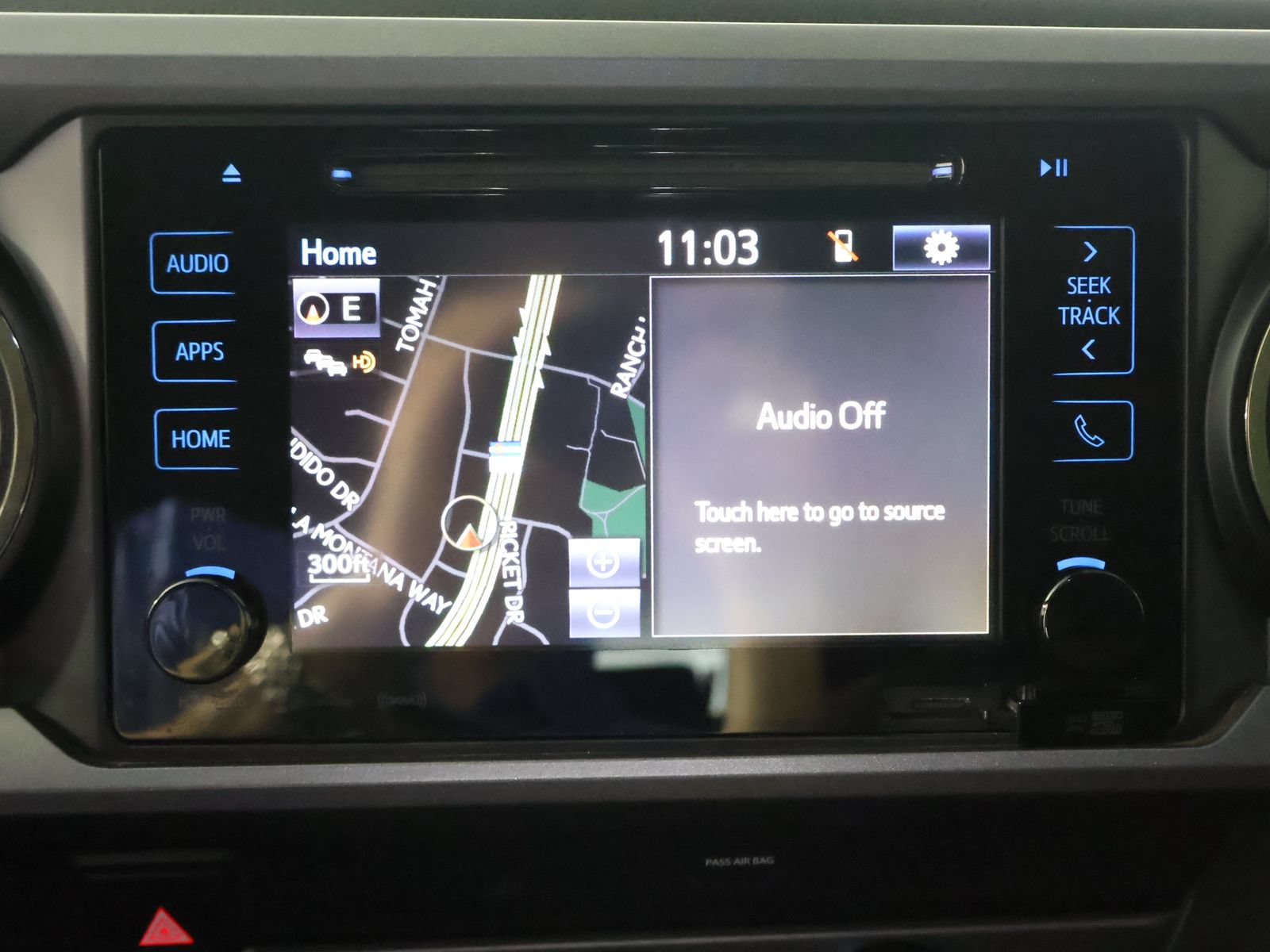 Used 2019 Toyota Tacoma TRD Off-Road w/ Technology Package AWD/4WD image 34