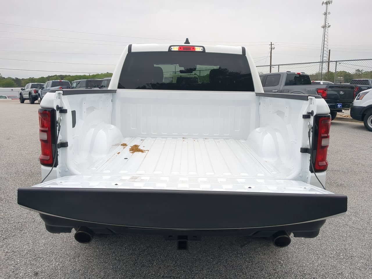 New 2026 RAM 1500 Tradesman AWD/4WD image 12