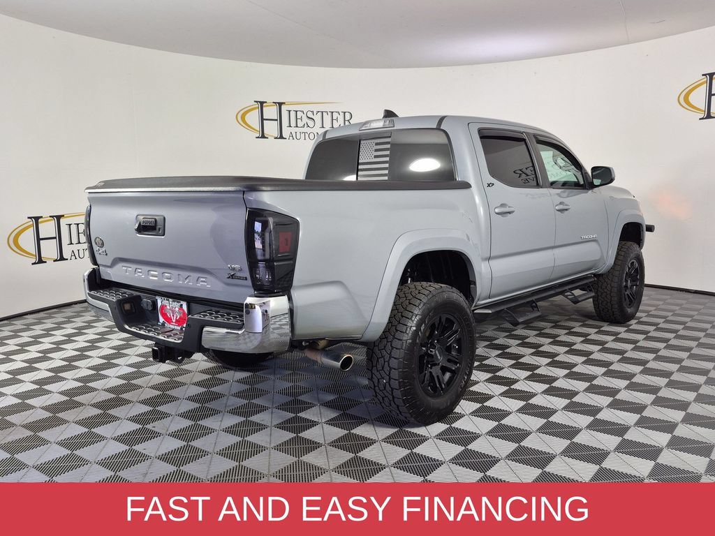 Used 2020 Toyota Tacoma SR5 AWD/4WD image 4