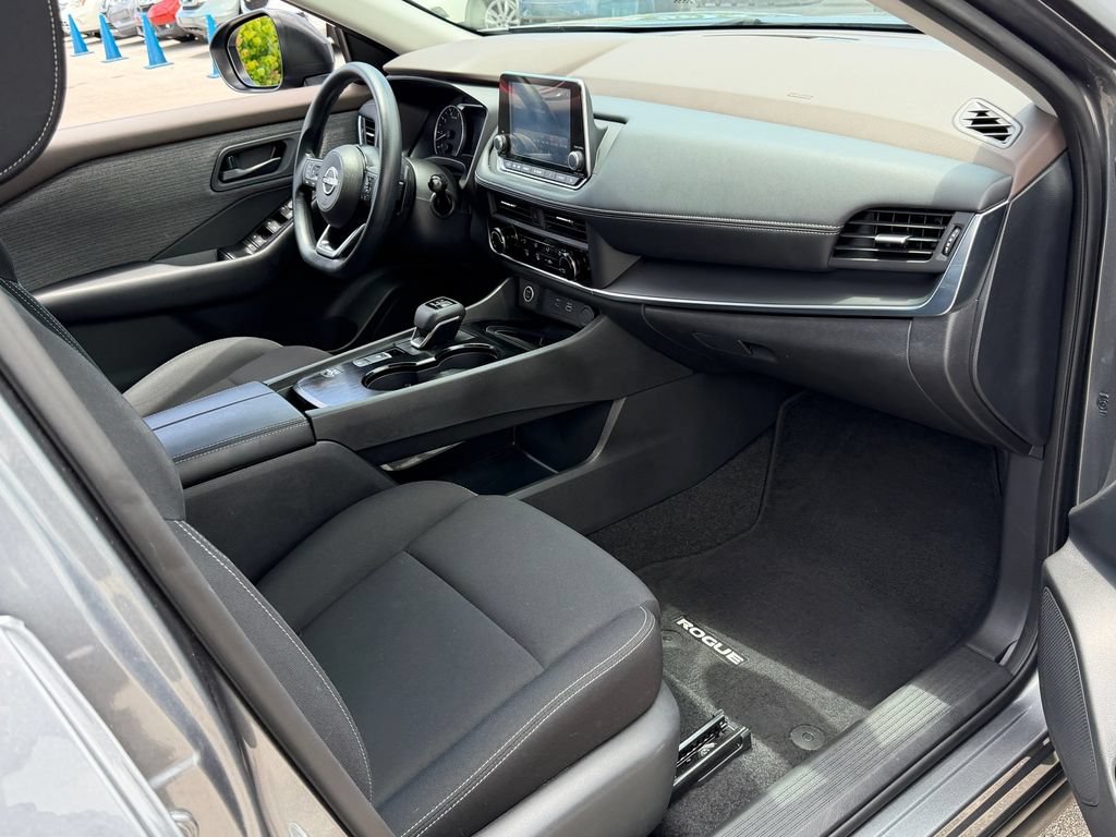 Certified 2023 Nissan Rogue S FWD image 17