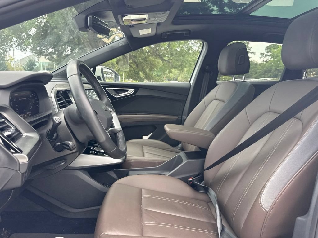 Used 2023 Audi Q4 e-tron Premium w/ Convenience Package RWD image 11