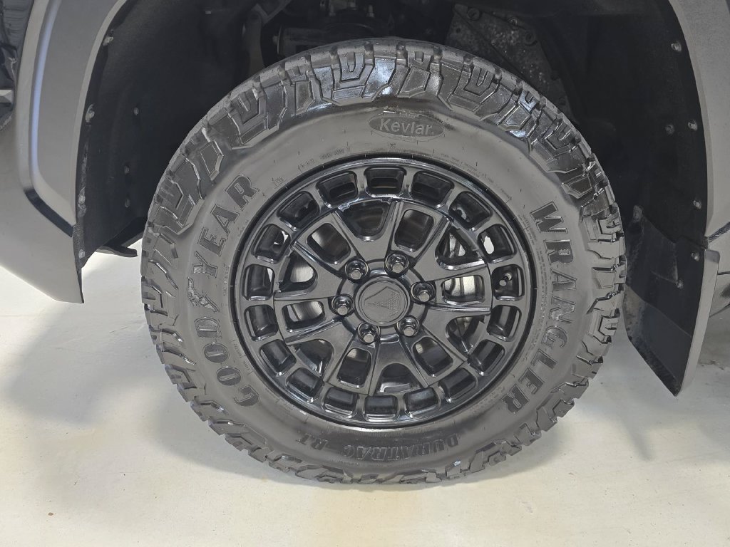 Used 2025 Toyota Tundra SR5 w/ SR5 Premium Package RWD image 28