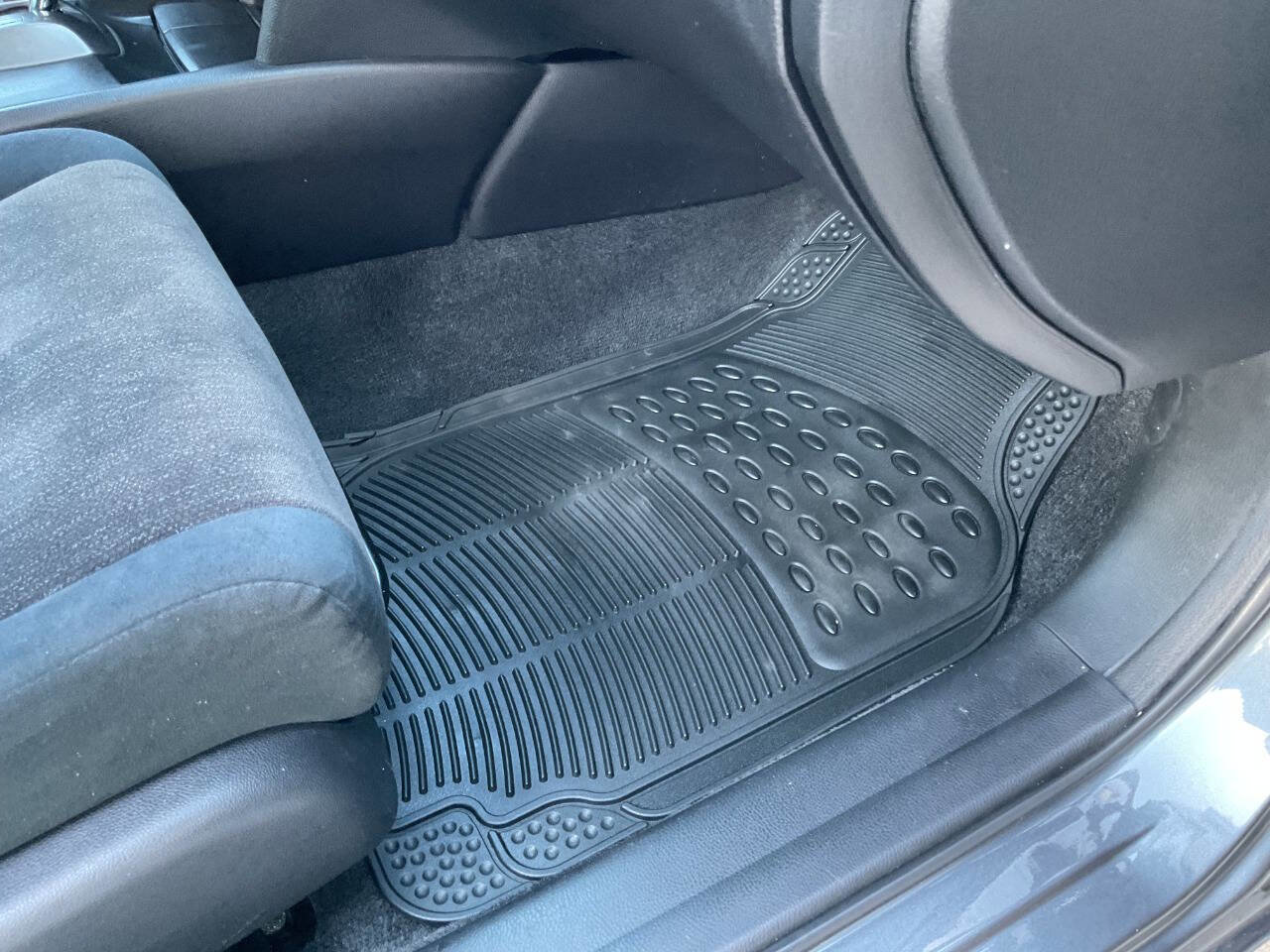 Used 2010 Honda Accord LX-P image 39