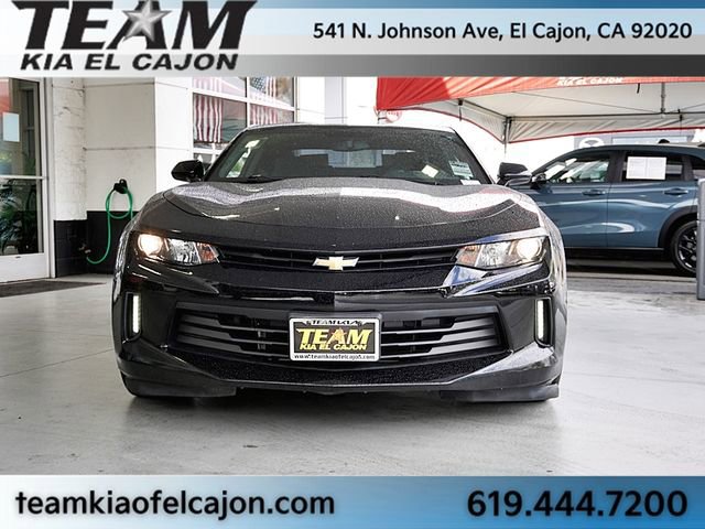 Used 2018 Chevrolet Camaro LS RWD image 4