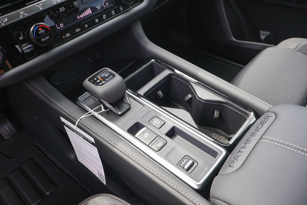New 2026 Nissan Pathfinder SV w/ SV Premium Package FWD image 14