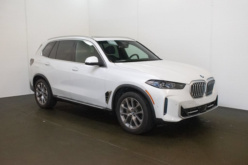 Used 2024 BMW X5 xDrive40i w/ Premium Package
