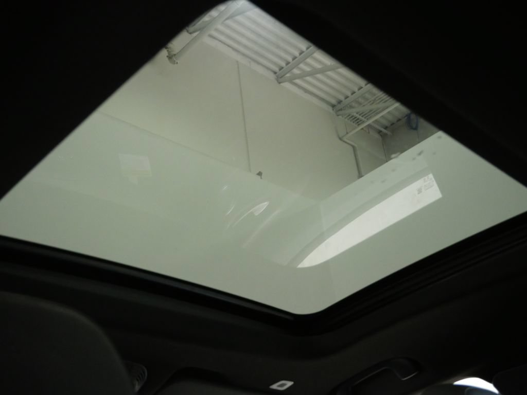 Used 2024 Alfa Romeo Tonale Ti AWD/4WD image 4