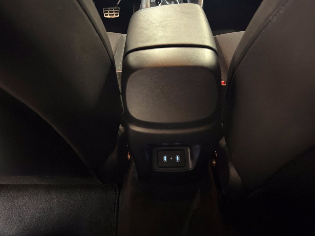 Certified 2025 Hyundai Elantra Sport FWD image 23