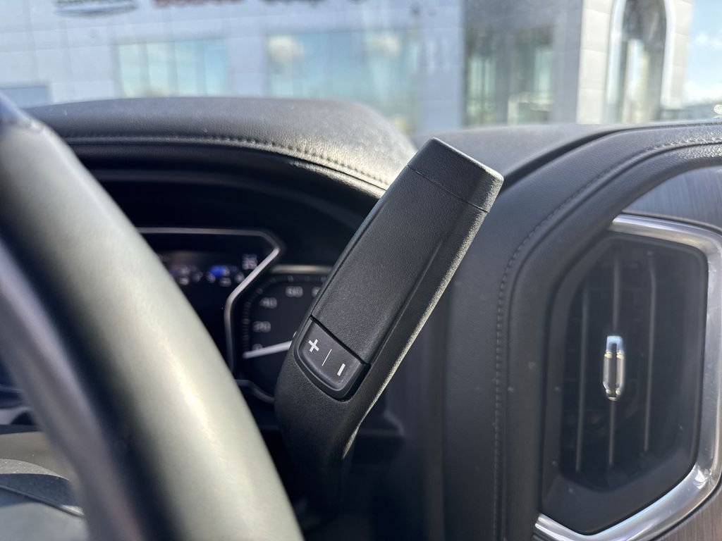 Used 2023 GMC Sierra 2500 Denali w/ Denali Black Diamond Edition image 20