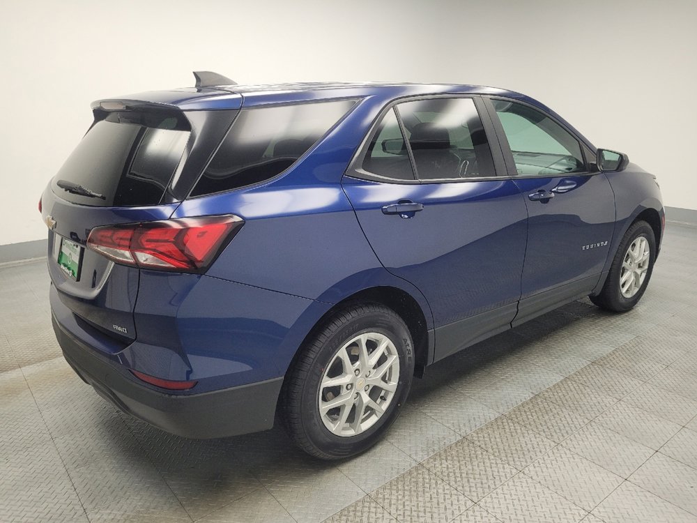 Used 2022 Chevrolet Equinox LS w/ LS Convenience Package image 10