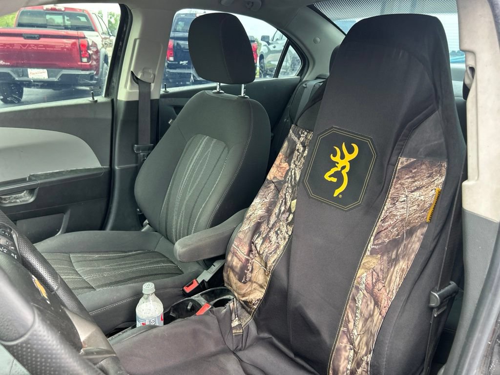 Used 2015 Chevrolet Sonic LT FWD image 12