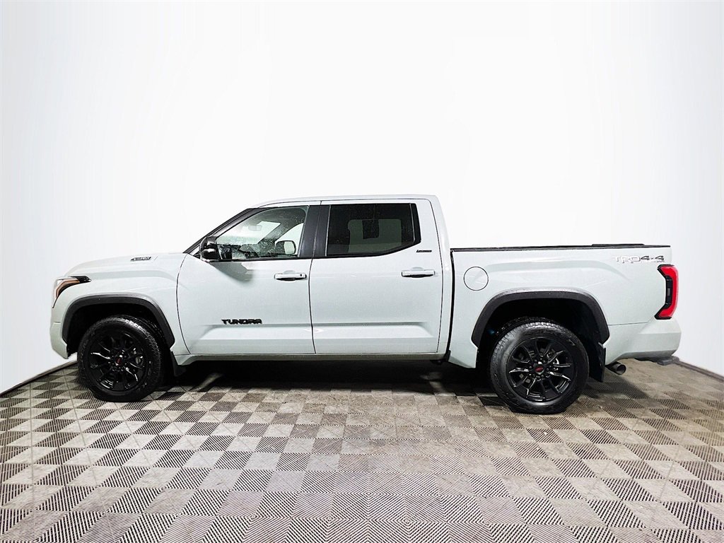 Used 2025 Toyota Tundra Limited image 5
