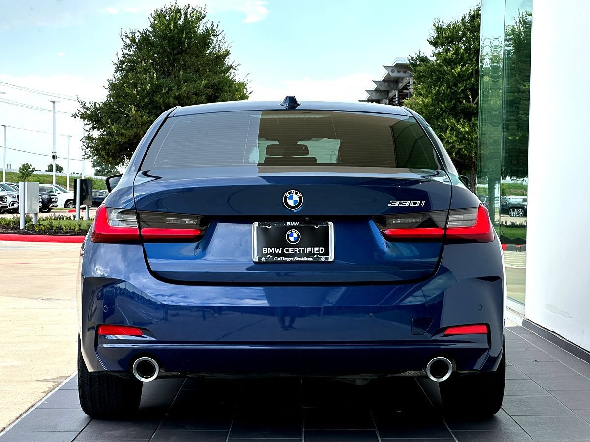 Certified 2023 BMW 330i Sedan w/ Parking Assistance Package RWD image 6