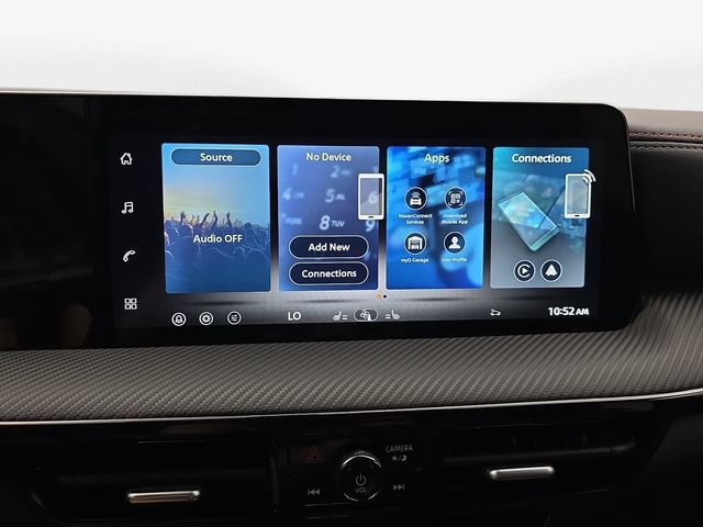 New 2026 Nissan Kicks SR w/ Cold Weather Package AWD/4WD image 19