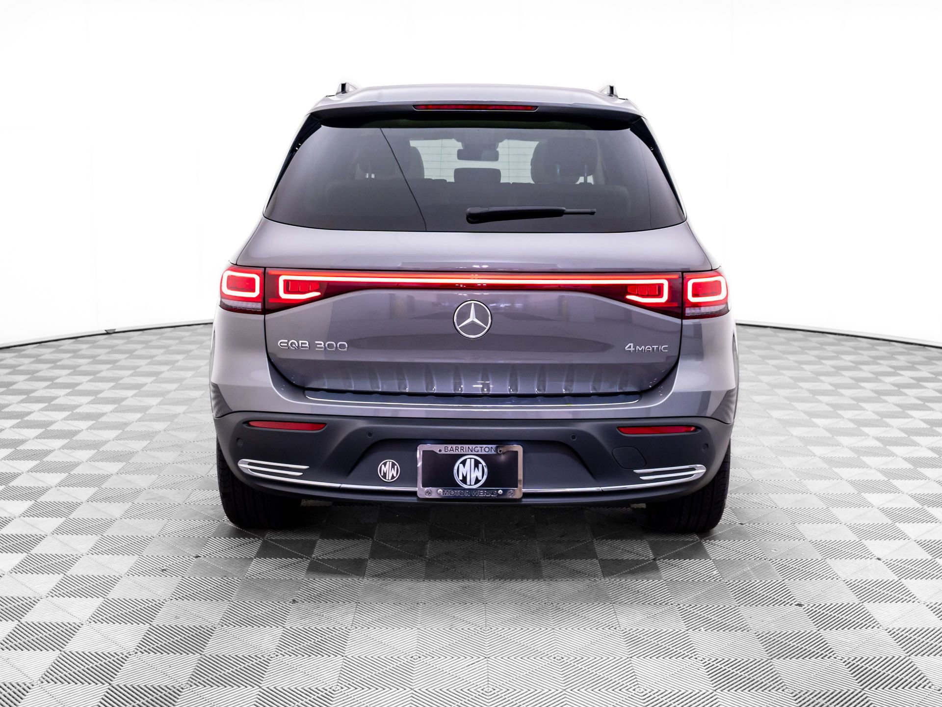 Certified 2023 Mercedes-Benz EQB 300 4MATIC w/ Exclusive Package image 5