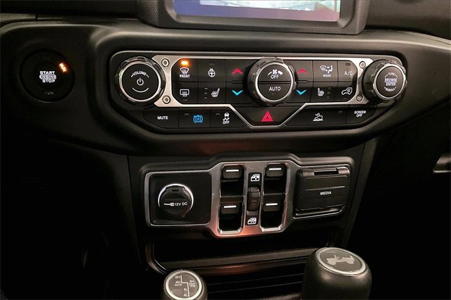 Used 2023 Jeep Wrangler Unlimited Sahara w/ Cold Weather Group image 26