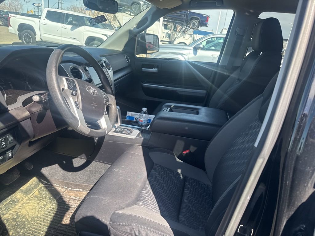 Used 2021 Toyota Tundra SR5 AWD/4WD image 11