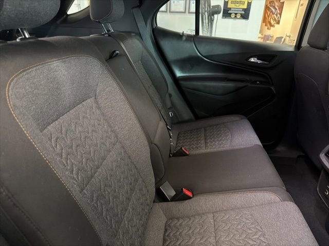 Used 2023 Chevrolet Equinox LT image 28
