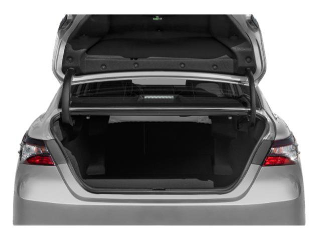 Used 2022 Toyota Camry LE image 14