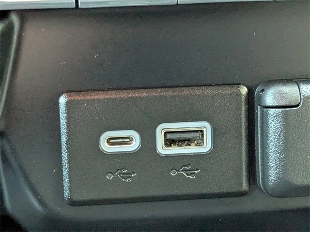 Used 2019 GMC Sierra 1500 SLT w/ SLT Premium Plus Package image 24