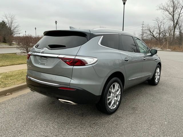 Used 2024 Buick Enclave Essence w/ Experience Buick Package image 6