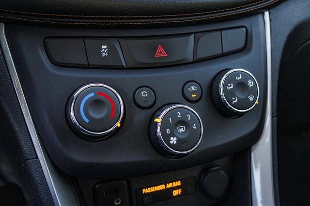 Used 2017 Chevrolet Trax LT image 19